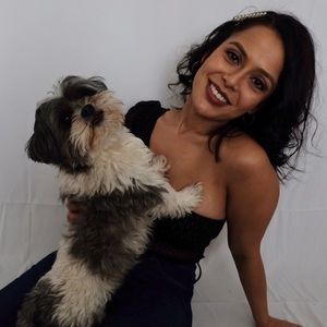 Meet your Posher, Julie